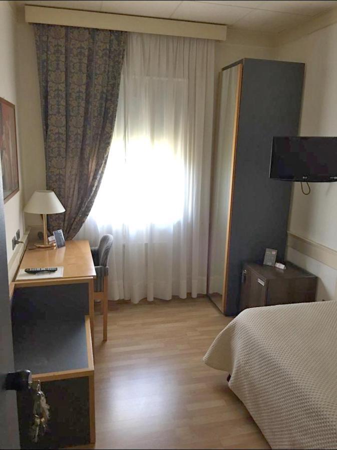 Mirabella Hotel Mirabella Eclano Bagian luar foto